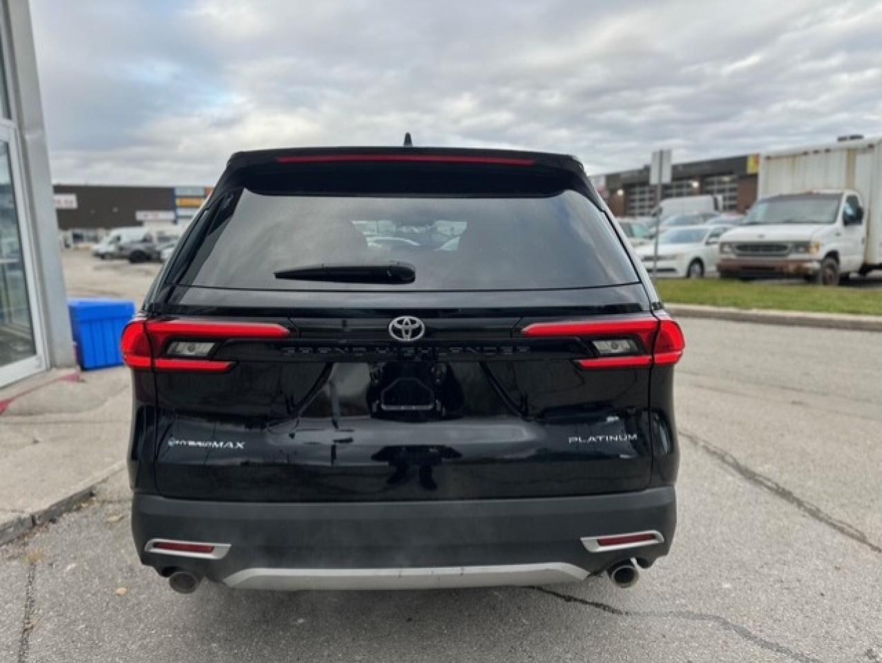 2024 Toyota Grand Highlander Hybrid MAX Platinum Photo4