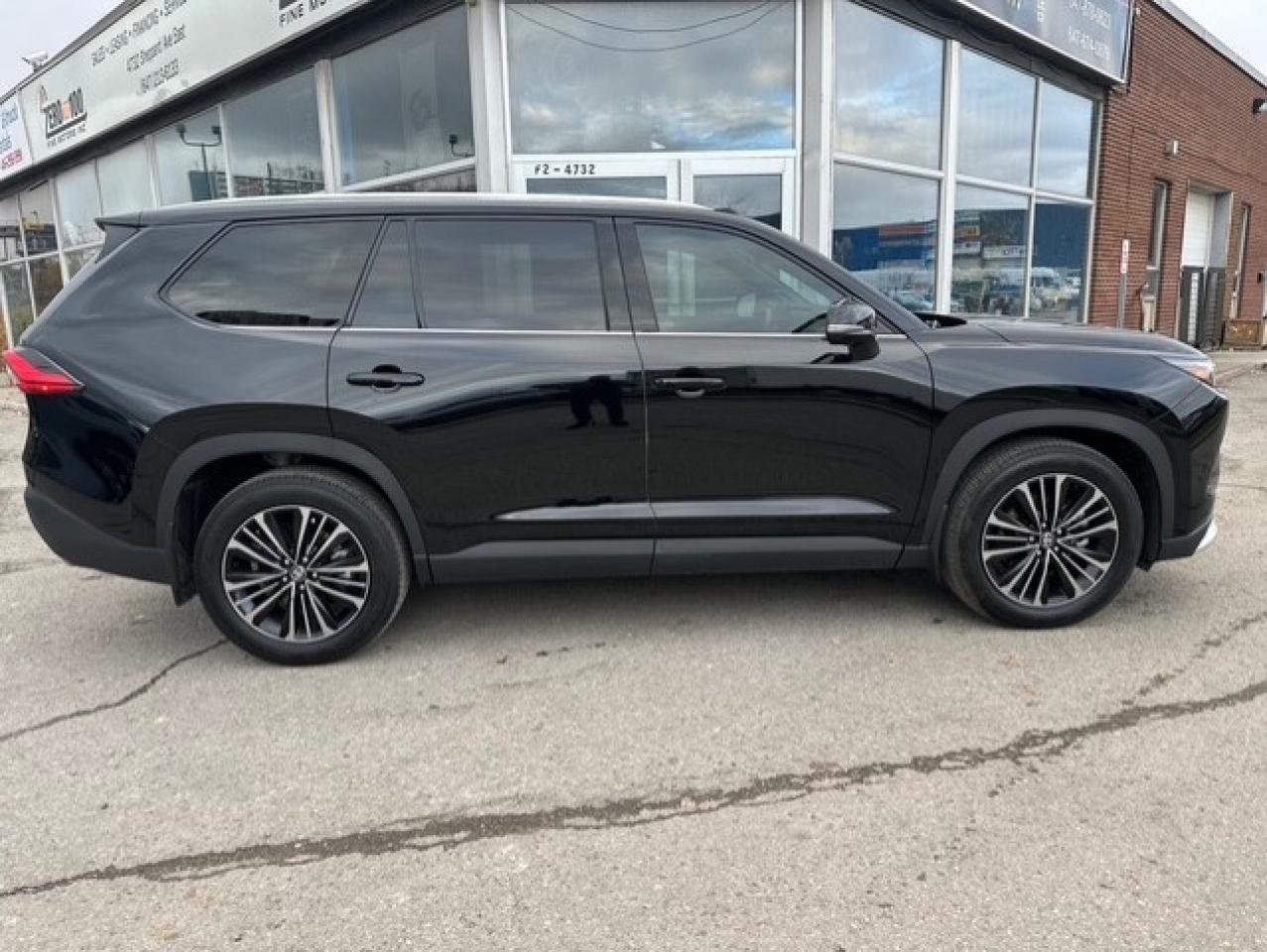 2024 Toyota Grand Highlander Hybrid MAX Platinum Photo