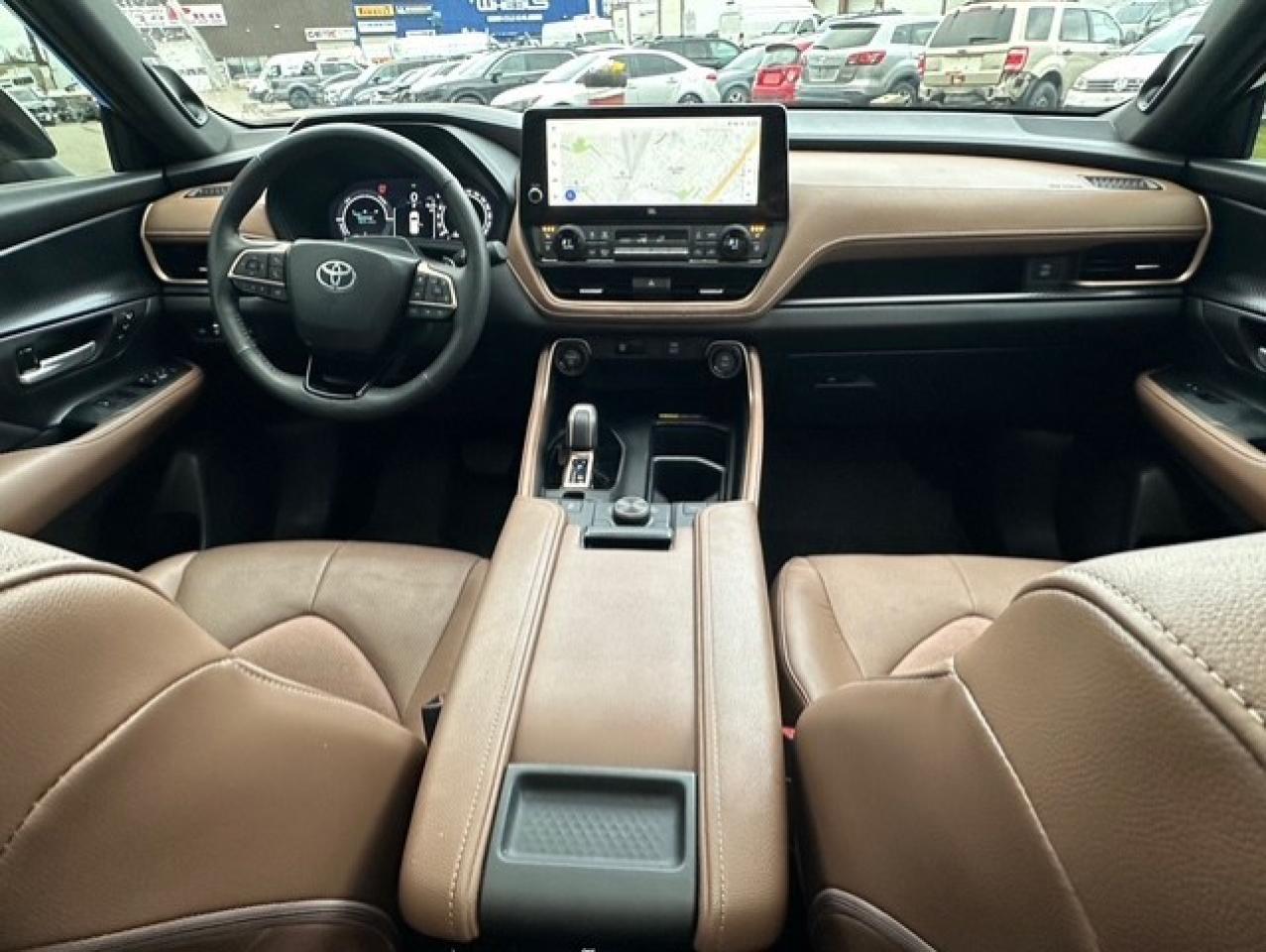 2024 Toyota Grand Highlander Hybrid MAX Platinum Photo