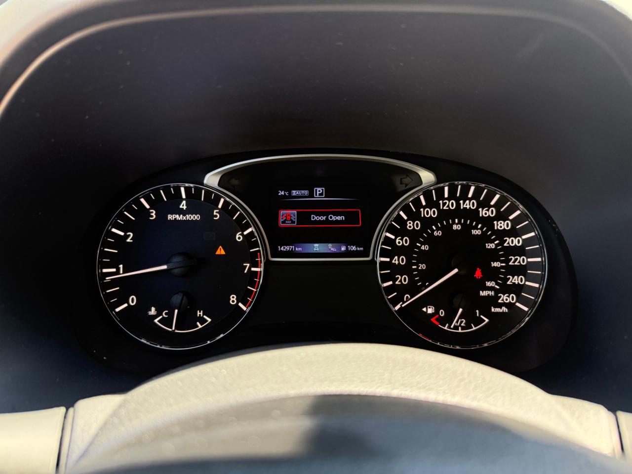 2018 Nissan Pathfinder SV 4X4 Photo