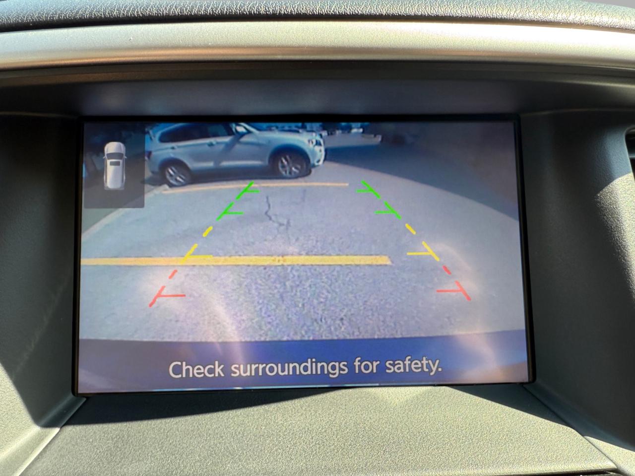 2018 Nissan Pathfinder SV 4X4 Photo