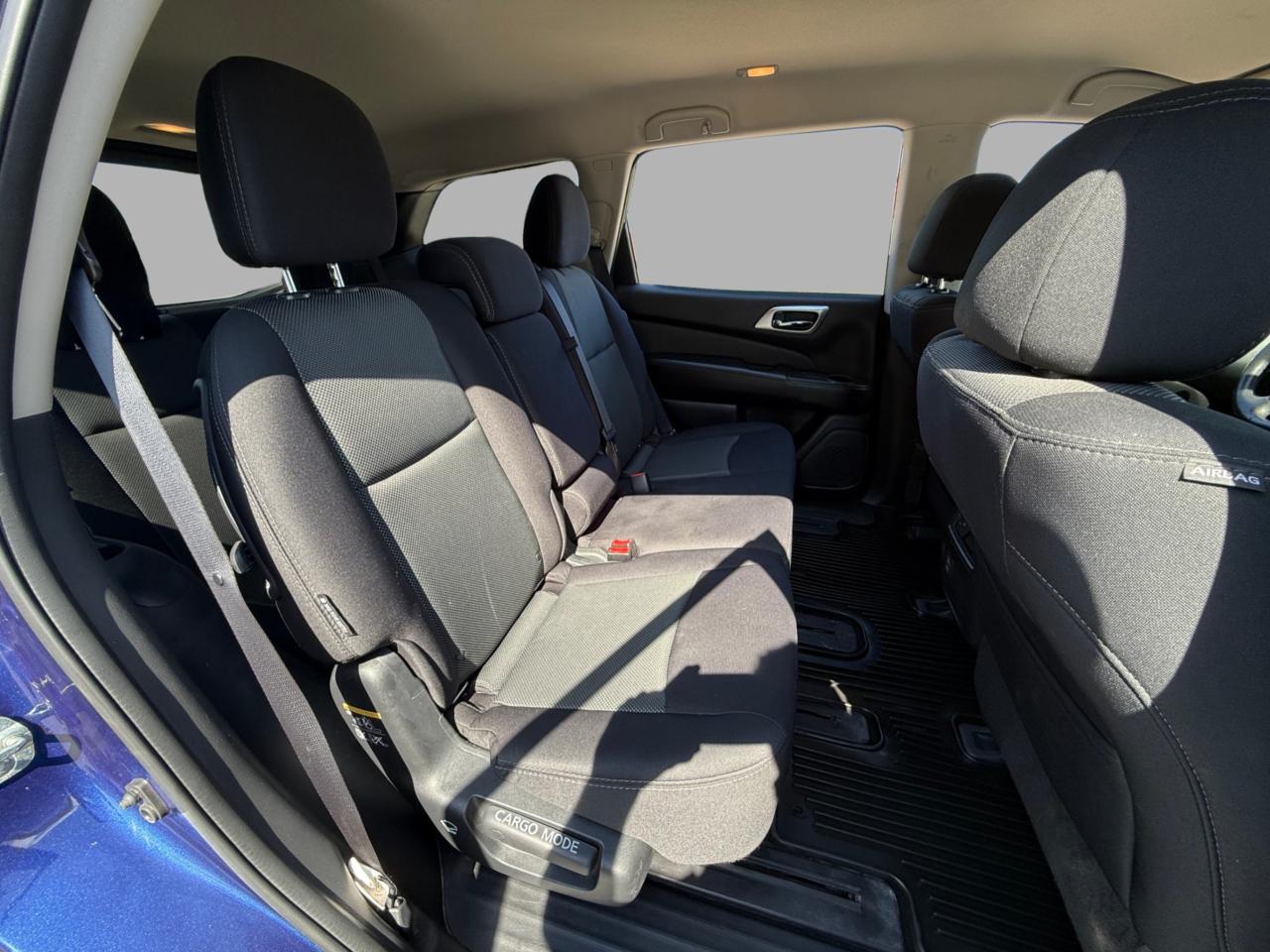 2018 Nissan Pathfinder SV 4X4 Photo