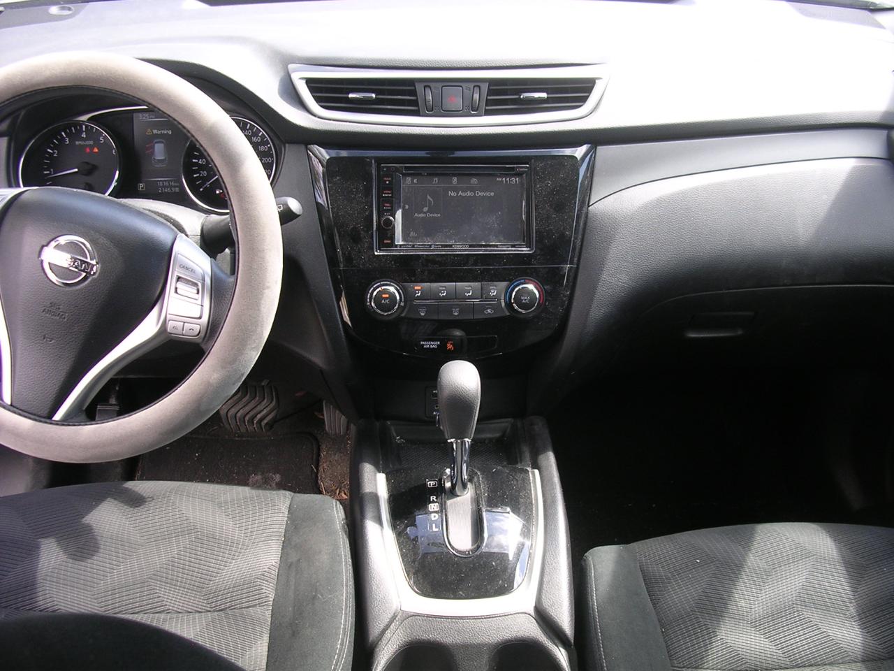 2015 Nissan Rogue S - Photo #7