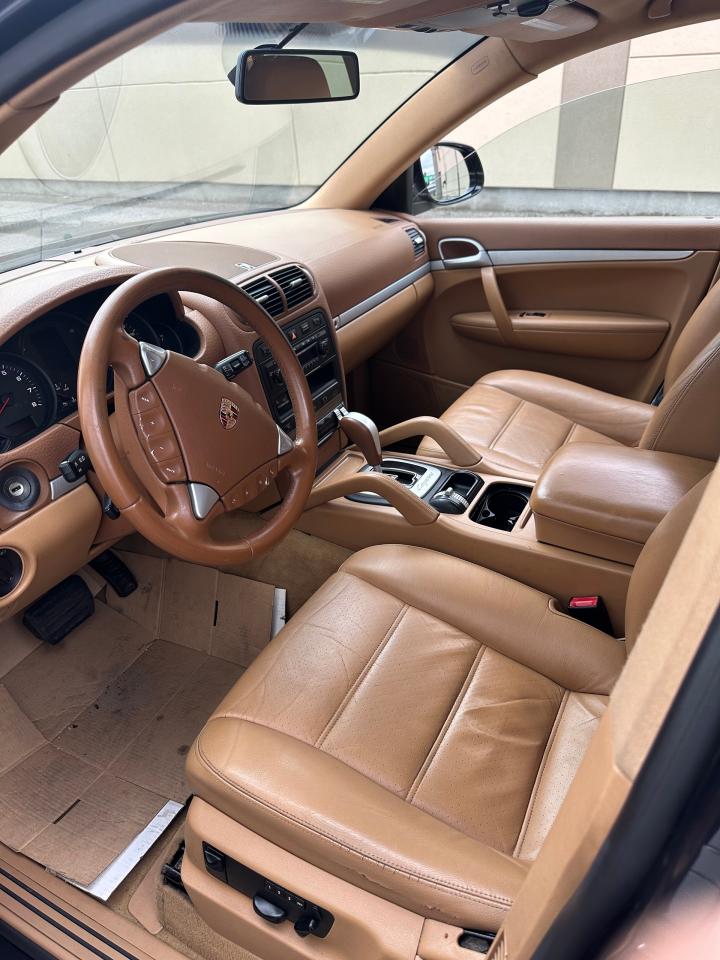 2006 Porsche Cayenne  - Photo #6