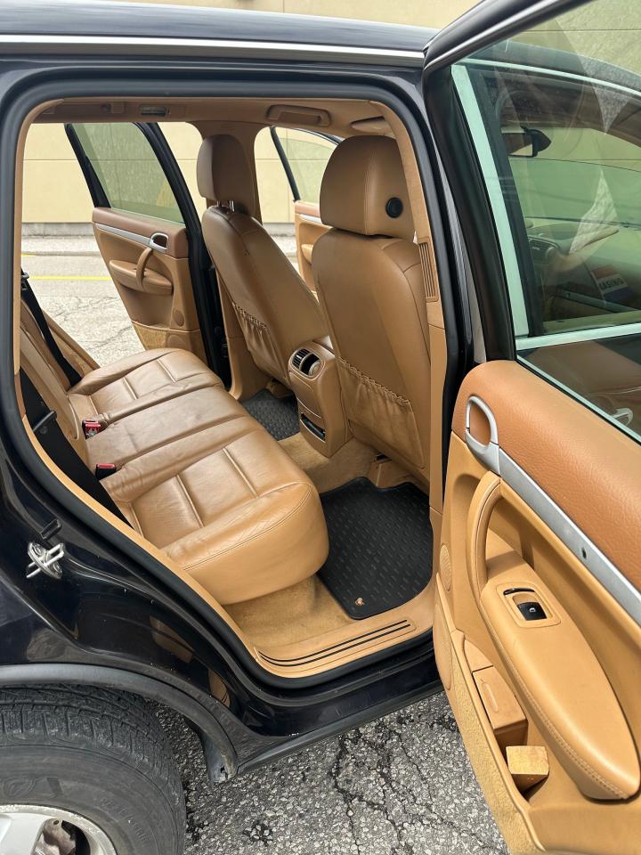 2006 Porsche Cayenne  - Photo #14