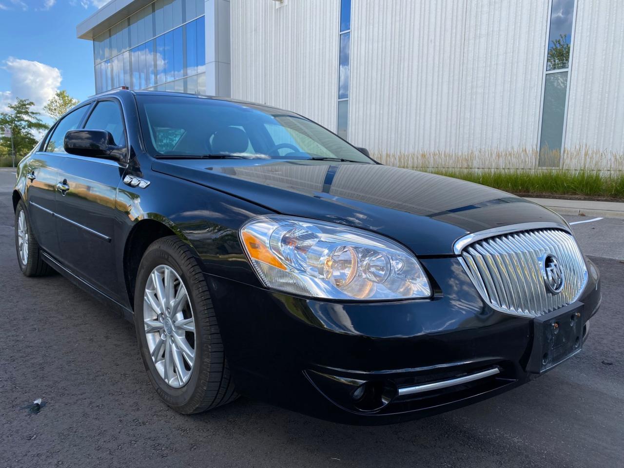 Used 2010 Buick Lucerne CXL for sale in East Gwillimbury, ON