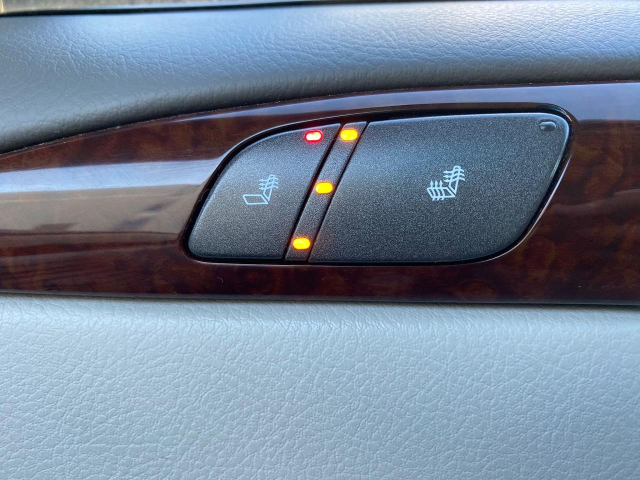 2010 Buick Lucerne CXL - Photo #15