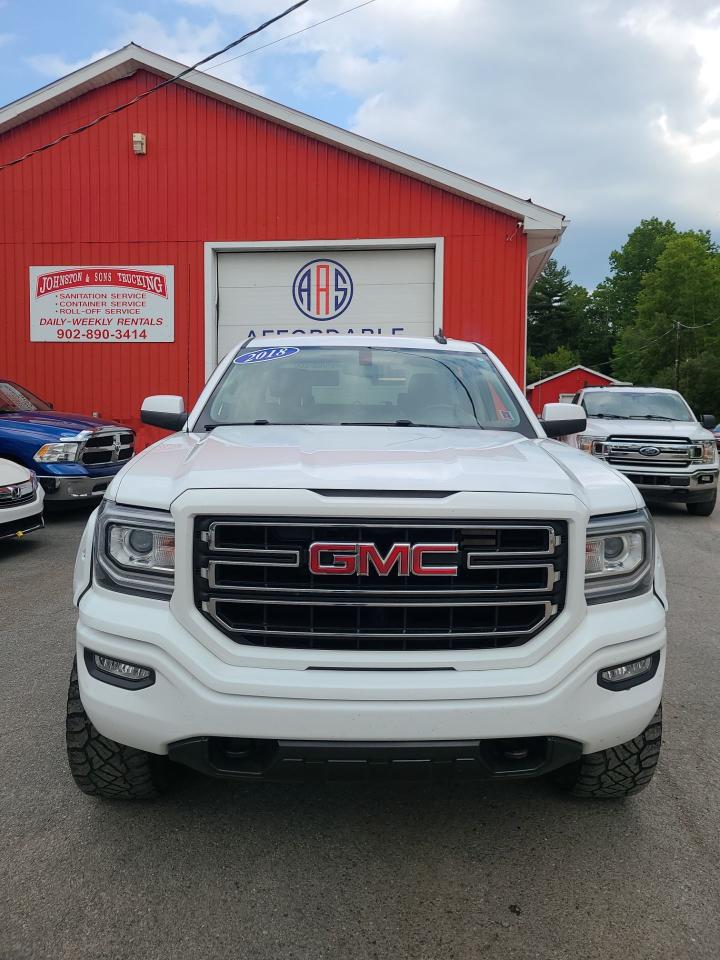 2018 GMC Sierra 1500 SLE - Photo #3