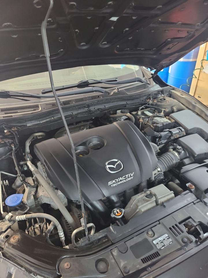 2018 Mazda MAZDA3 GT - Photo #7