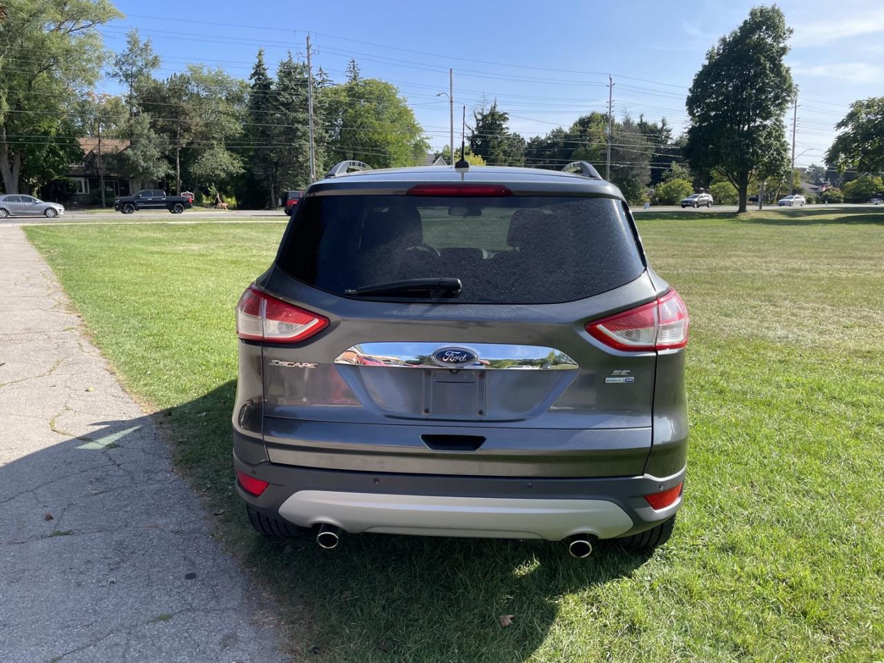 2016 Ford Escape SE 4WD *Leather /  Chrome Package - Photo #5