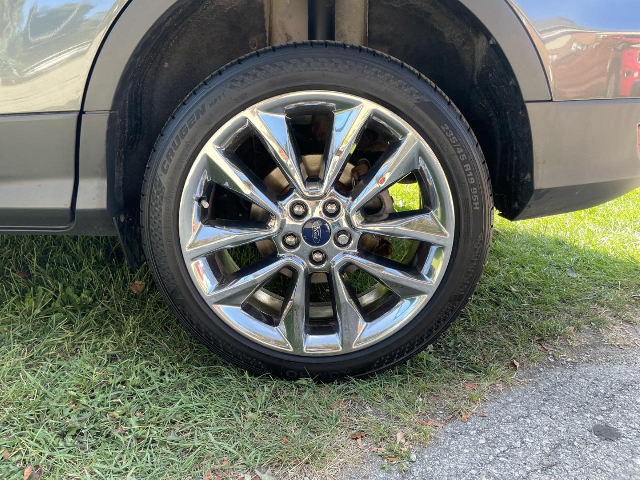 2016 Ford Escape SE 4WD *Leather /  Chrome Package - Photo #18