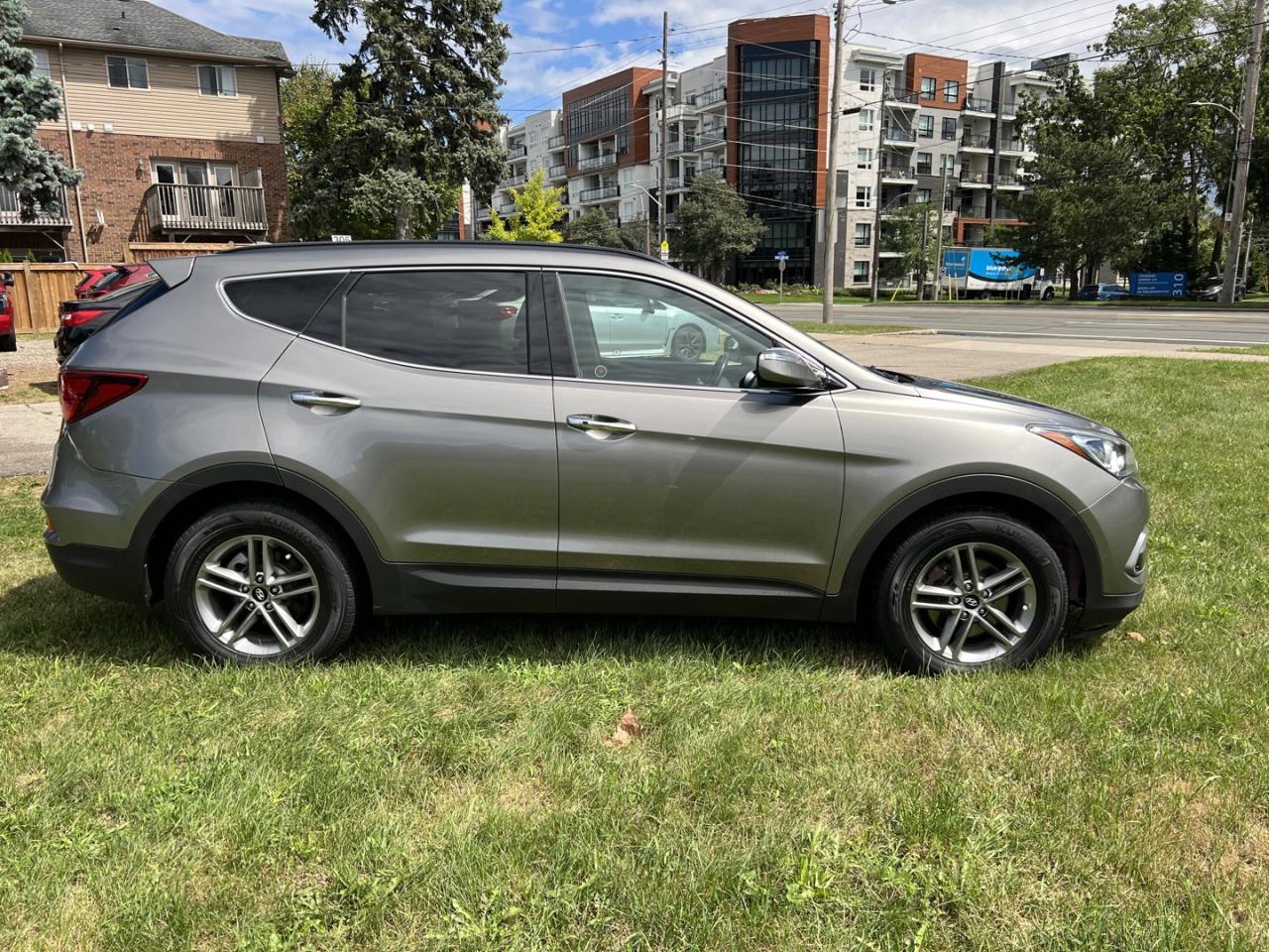 2018 Hyundai Santa Fe Sport 2.4L Luxury AWD *Leather / Sunroof / Nav Photo3
