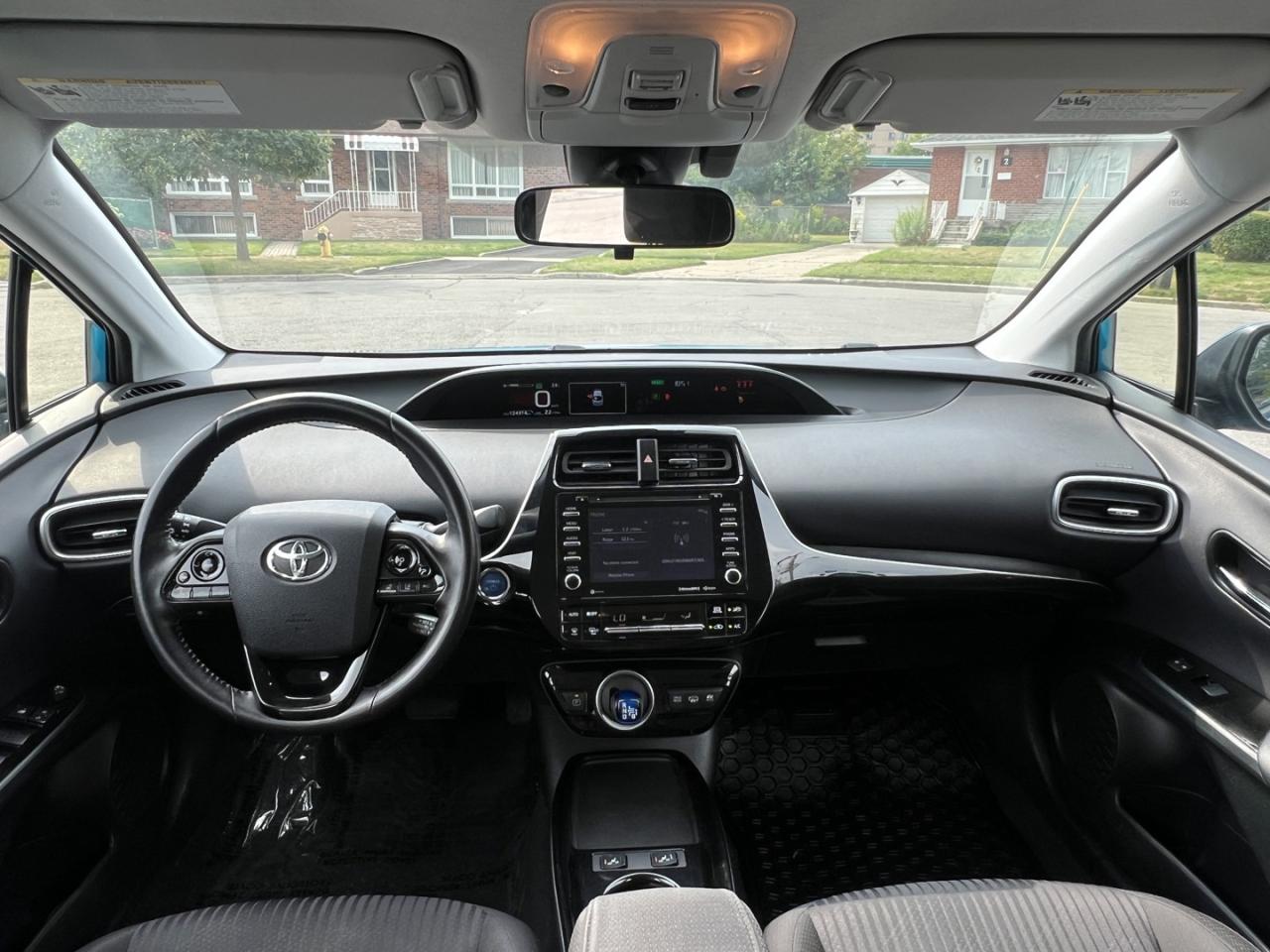 2021 Toyota Prius PRIME - Photo #15