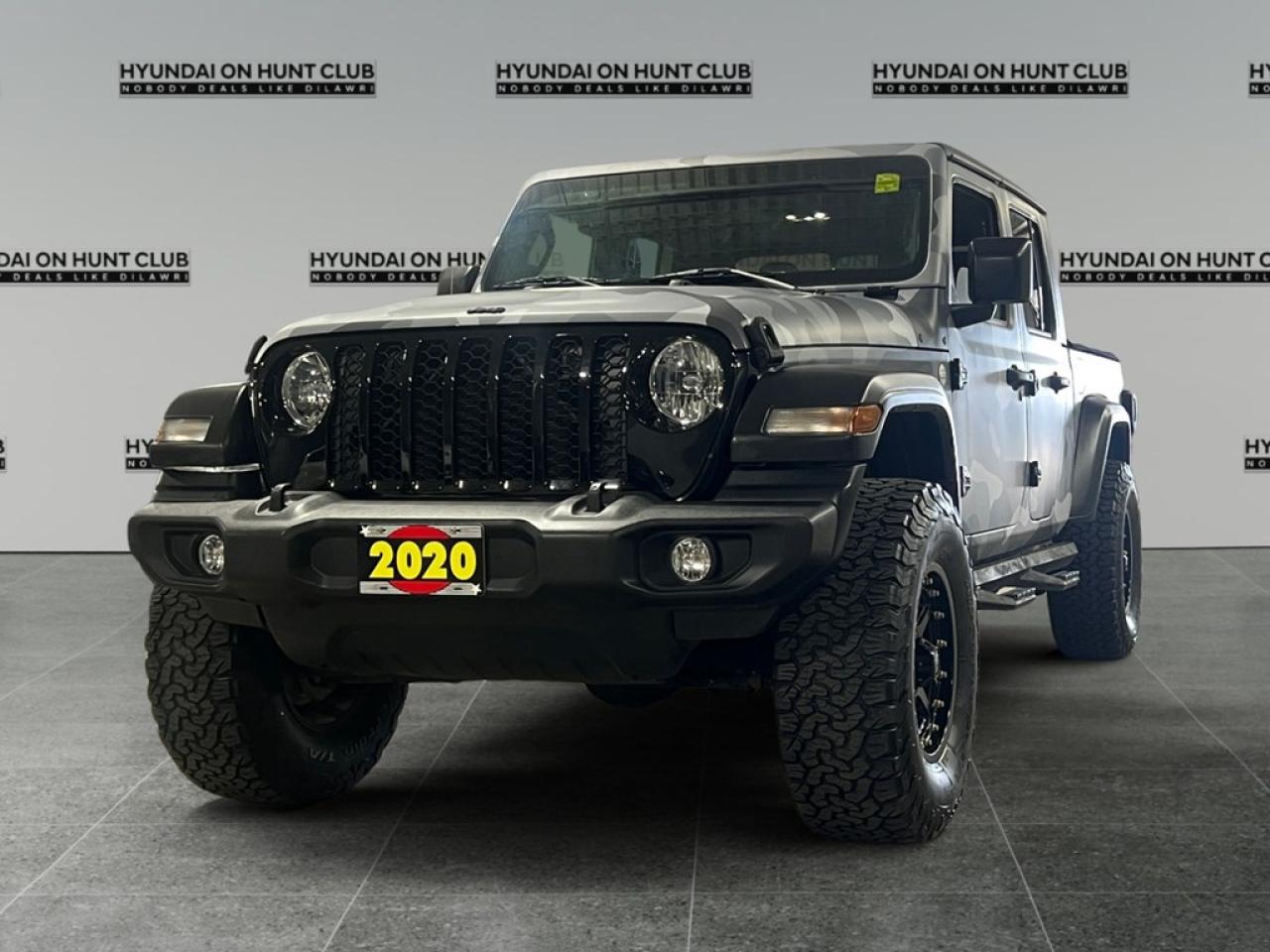 Used 2020 Jeep Gladiator Sport S 4x4 for sale in Nepean, ON