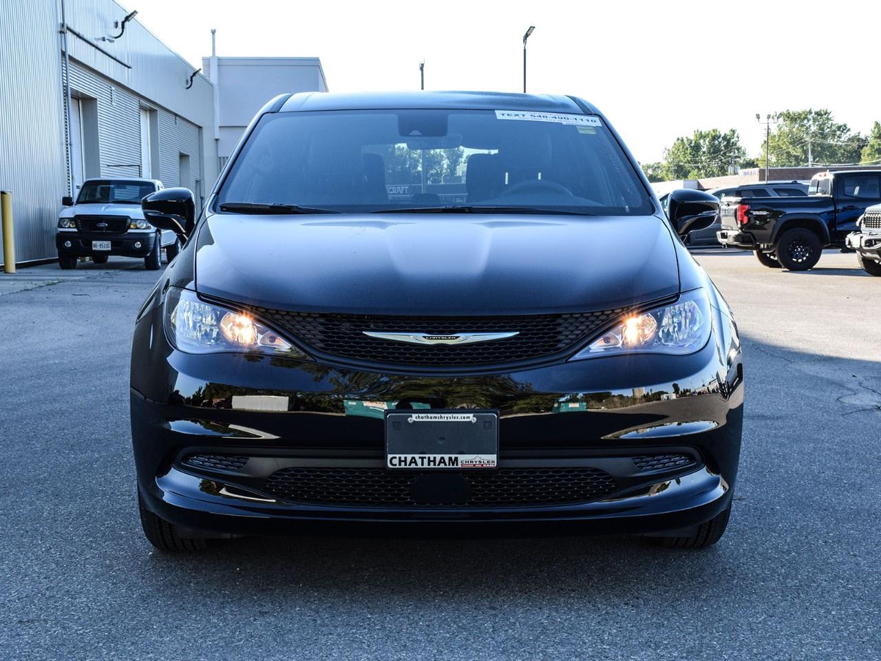2026 Dodge Grand Caravan SXT 2WD Photo