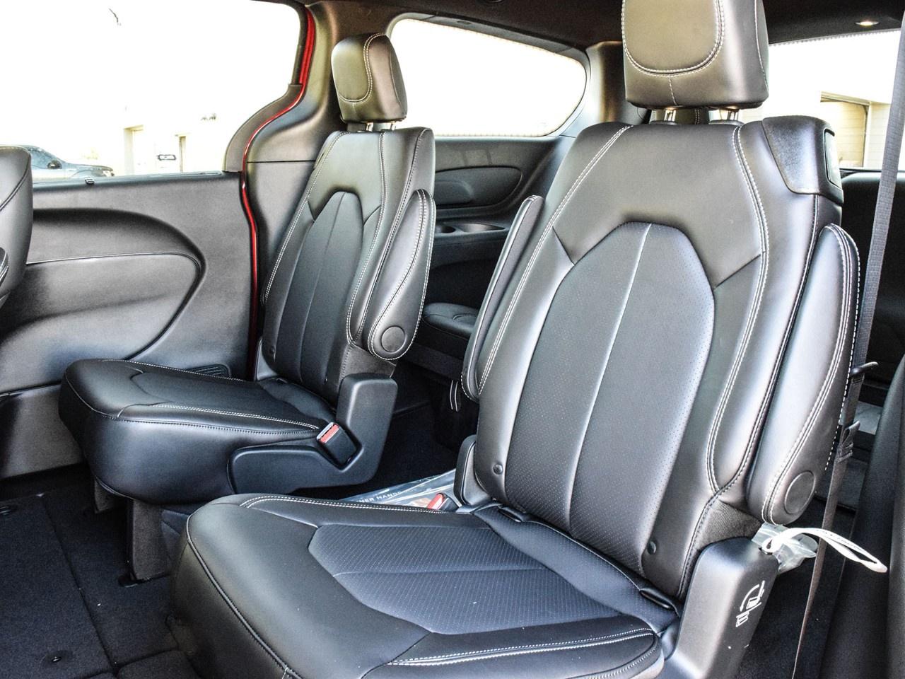 2026 Dodge Grand Caravan SXT 2WD Photo