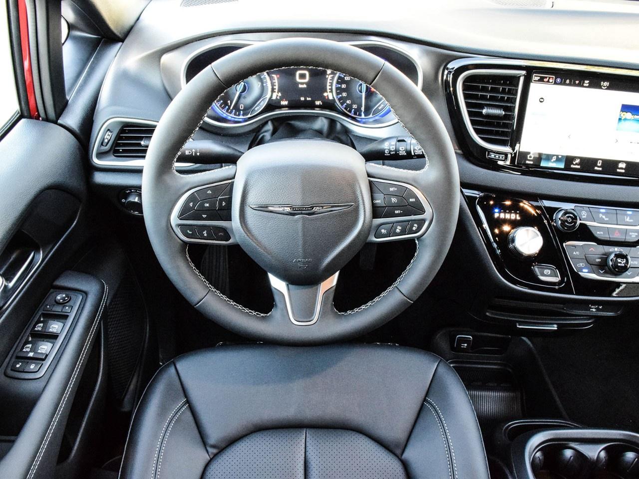 2026 Dodge Grand Caravan SXT 2WD Photo