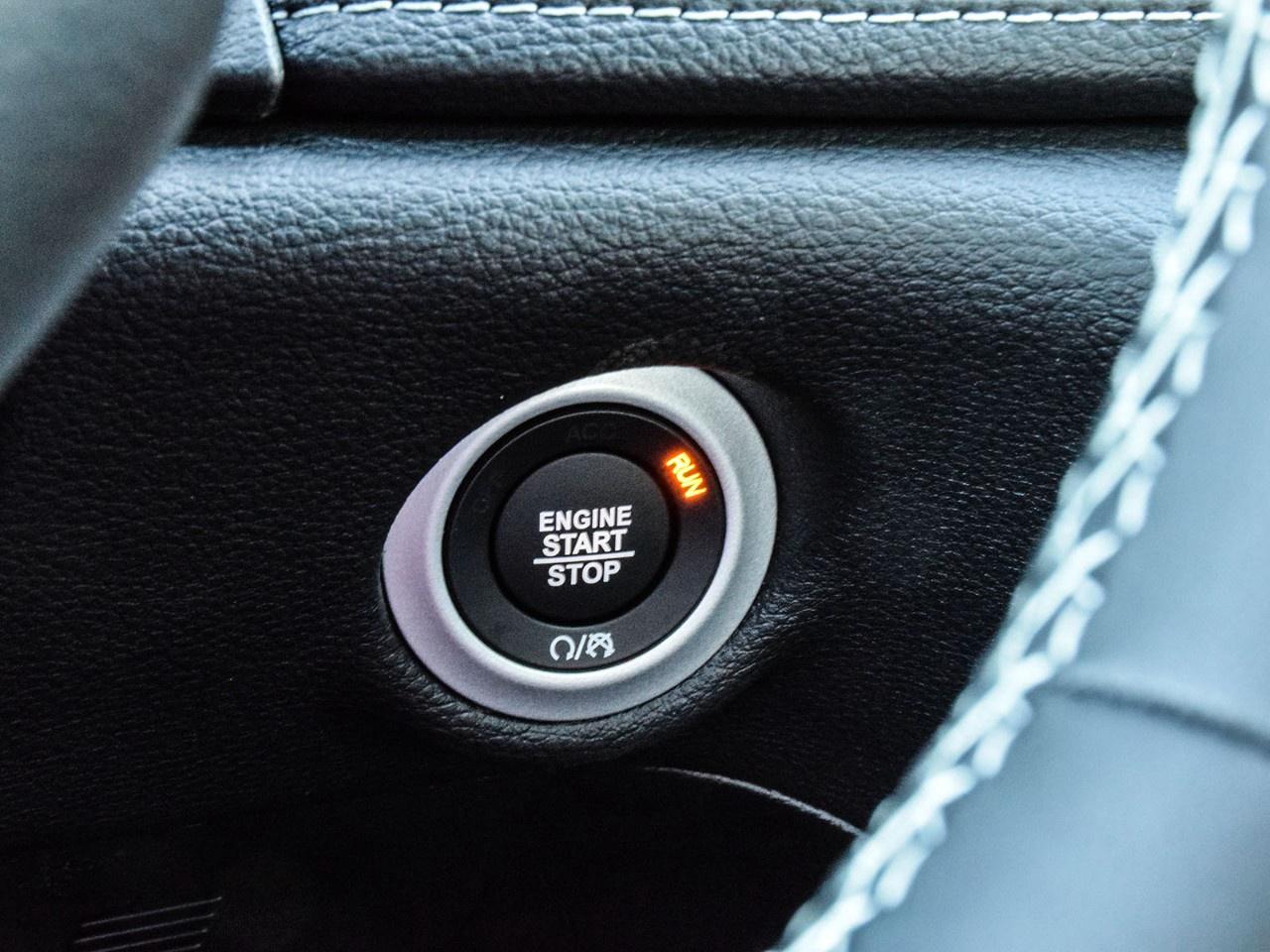 2026 Chrysler Pacifica Limited FWD Photo