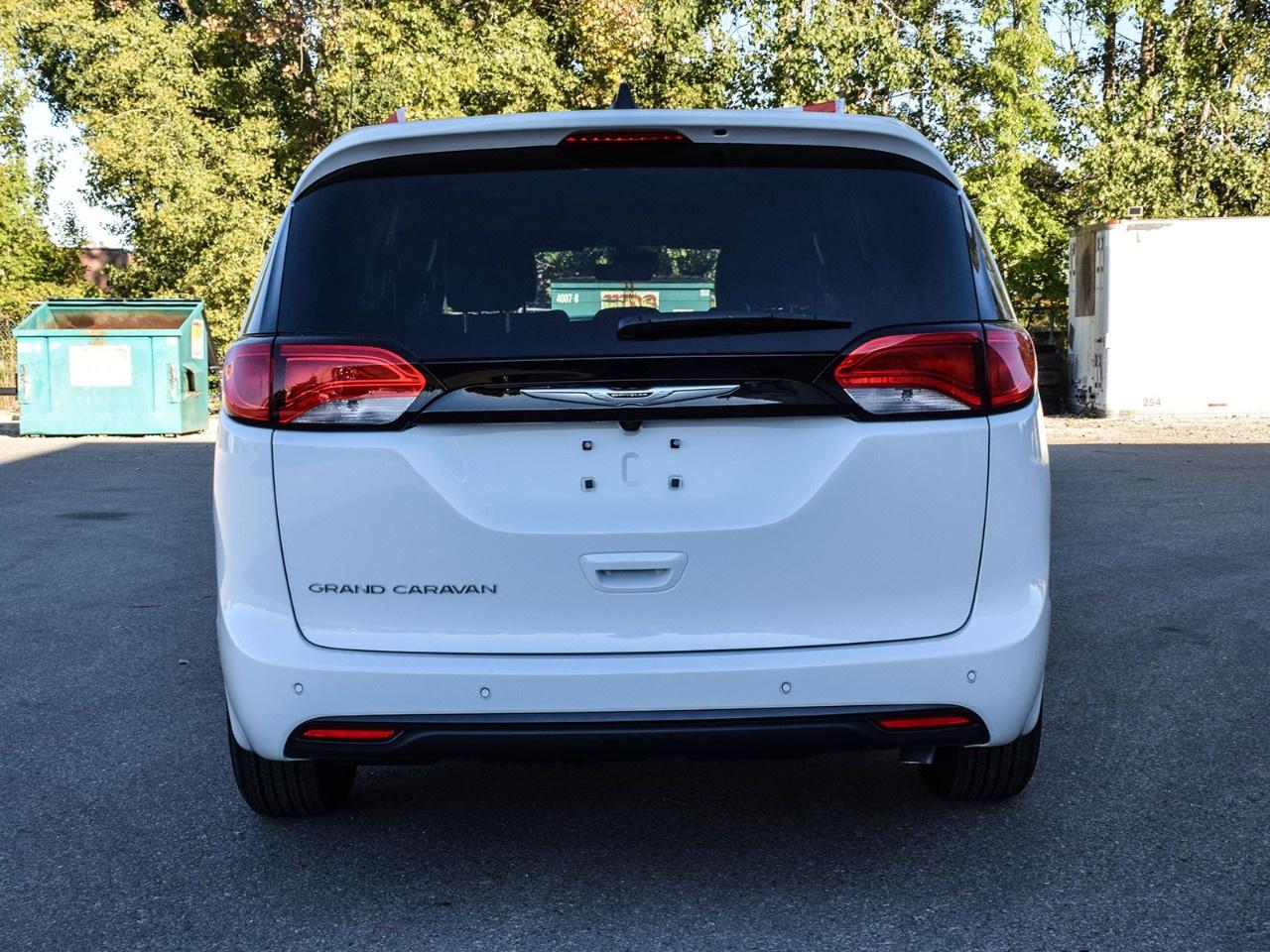 2026 Dodge Grand Caravan SXT 2WD Photo2