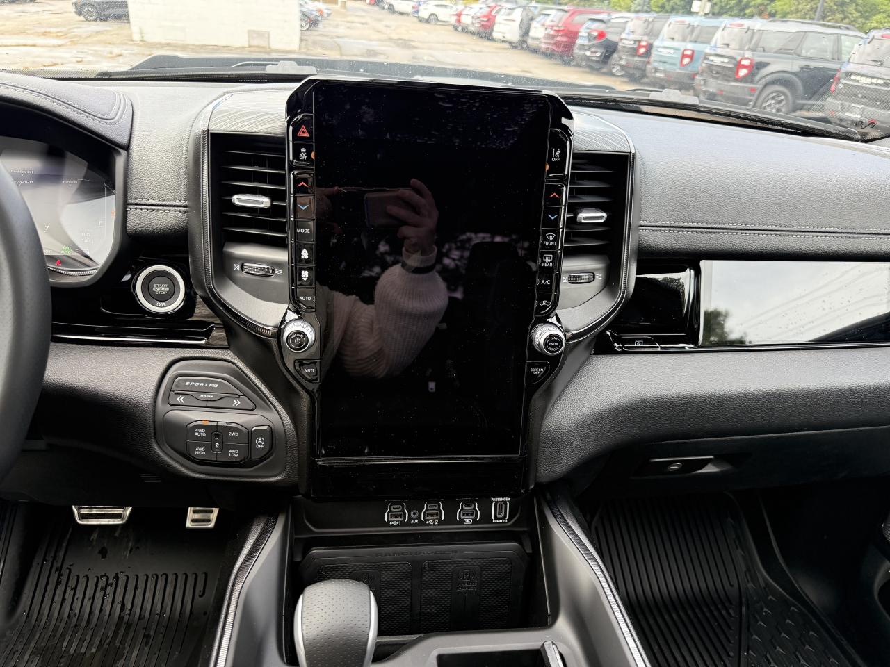 2025 RAM 1500 Sport 4x4 Crew Cab 5'7  Box Photo