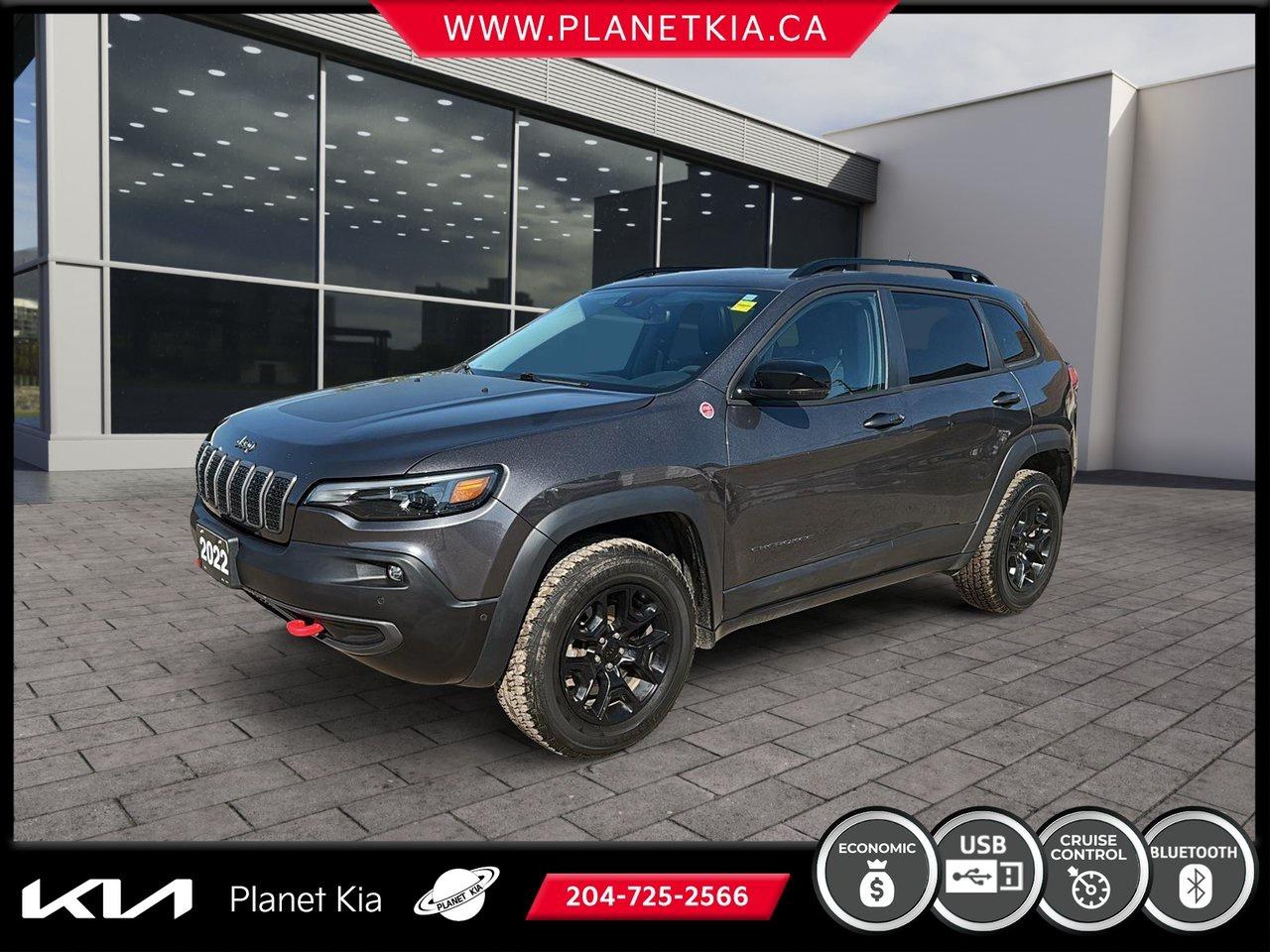 Used 2022 Jeep Cherokee Trailhawk Elite for sale in Brandon, MB