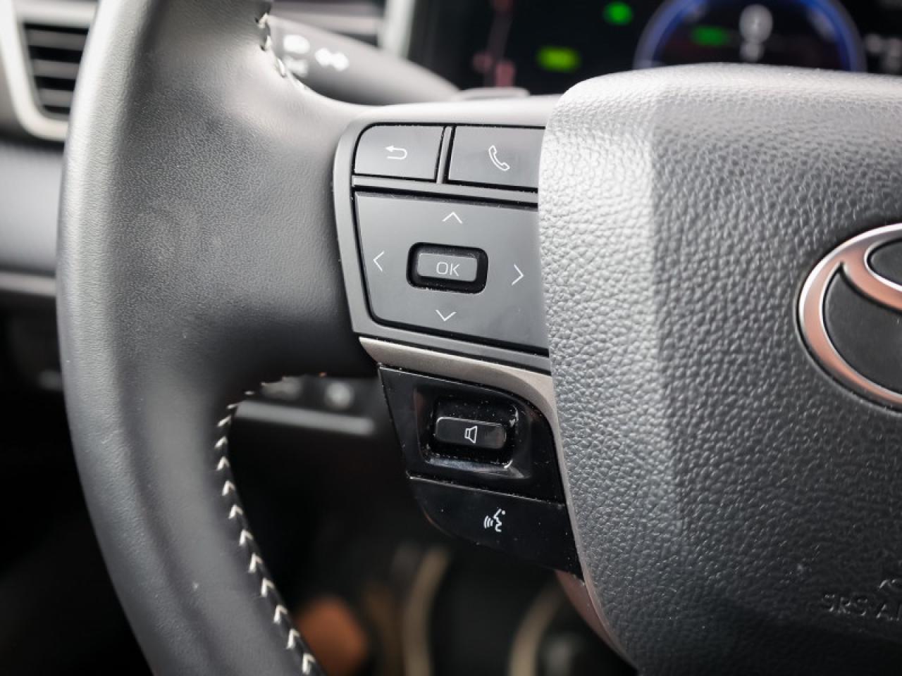 2025 Toyota Camry SE Upgrade  - Moonroof -  Heated Seats - $278 B/W Photo