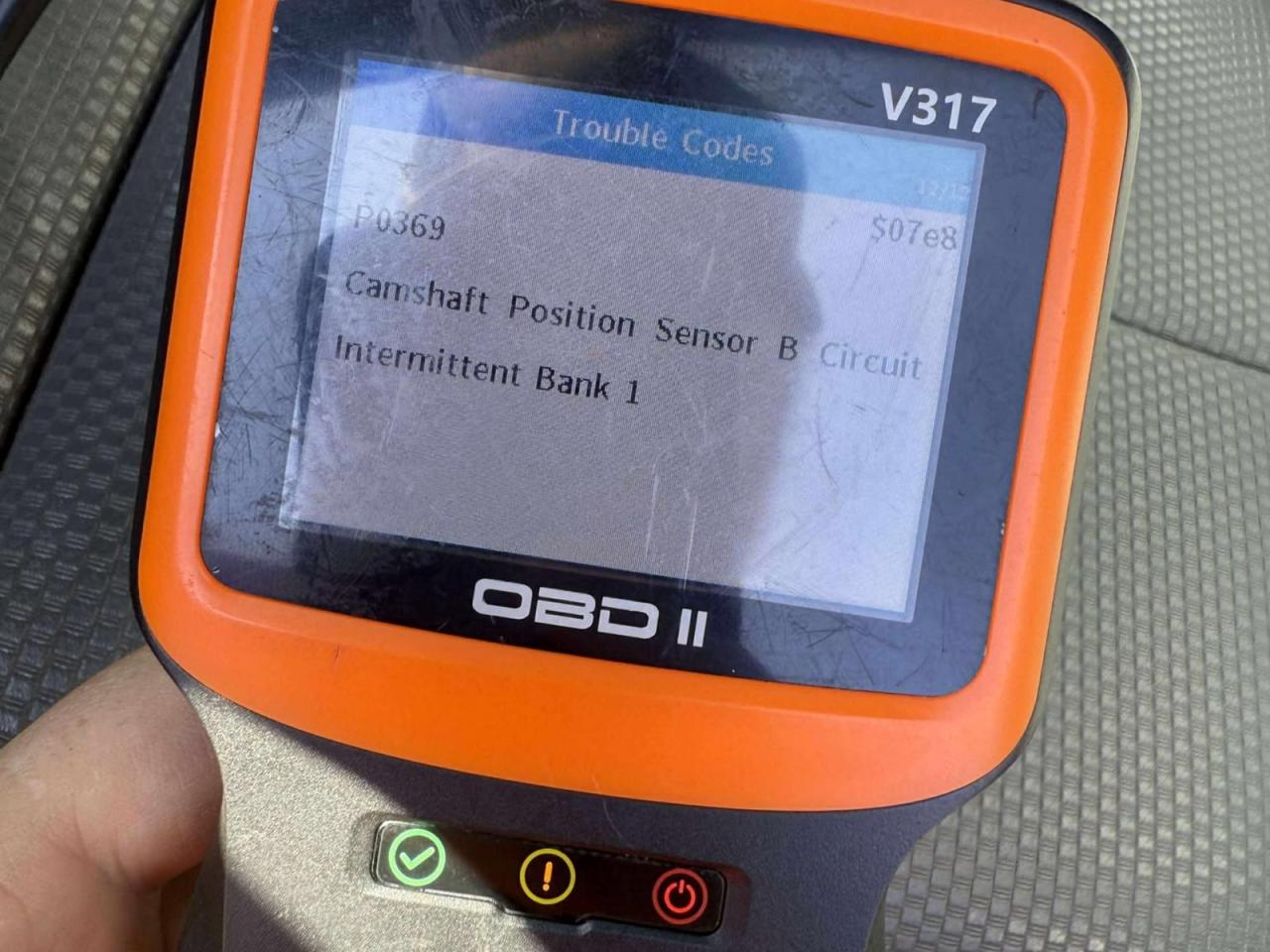 12900476