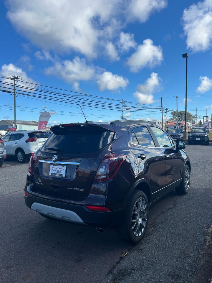 2018 Buick Encore Sport Touring Photo3