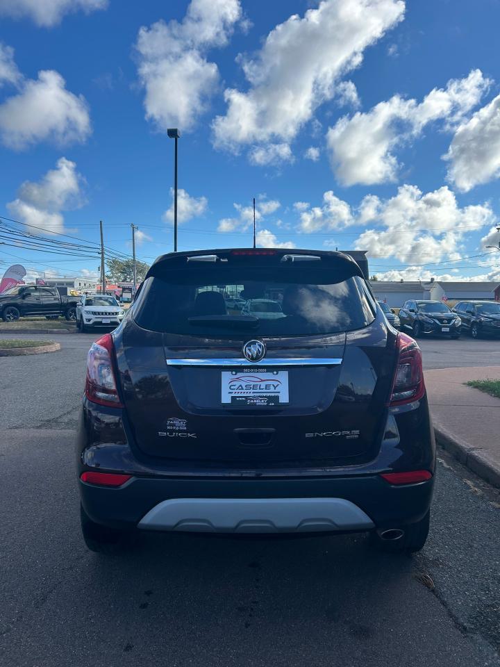2018 Buick Encore Sport Touring Photo4