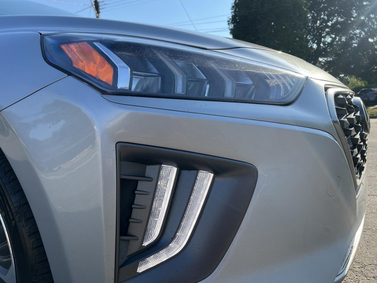 2021 Hyundai IONIQ Plug-In Hybrid Ultimate Hatchback - Photo #6