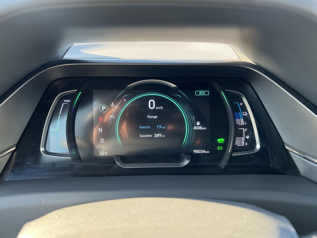2021 Hyundai IONIQ Plug-In Hybrid Ultimate Hatchback - Photo #17