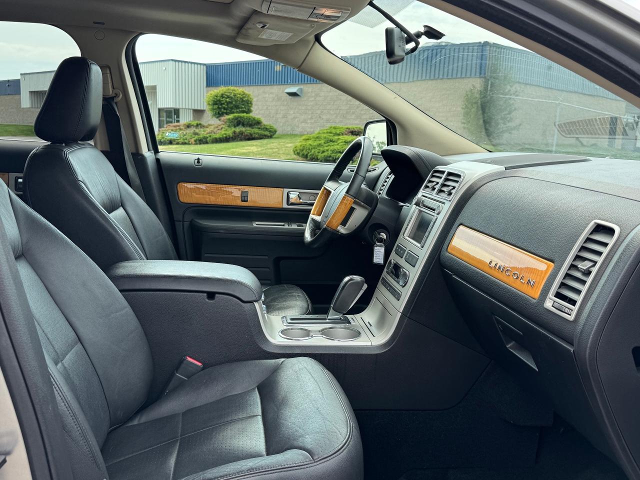 2008 Lincoln MKX AWD **HEATED AND COOLED SEATS** - Photo #30