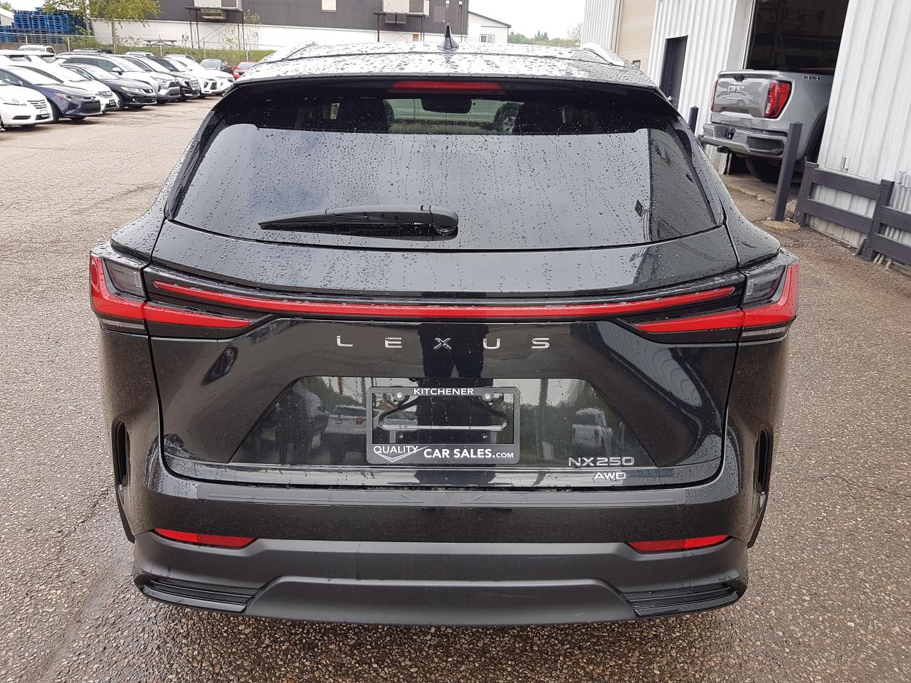 2023 Lexus NX 250 AWD *LEATHER-HEATED SEATS* Photo3