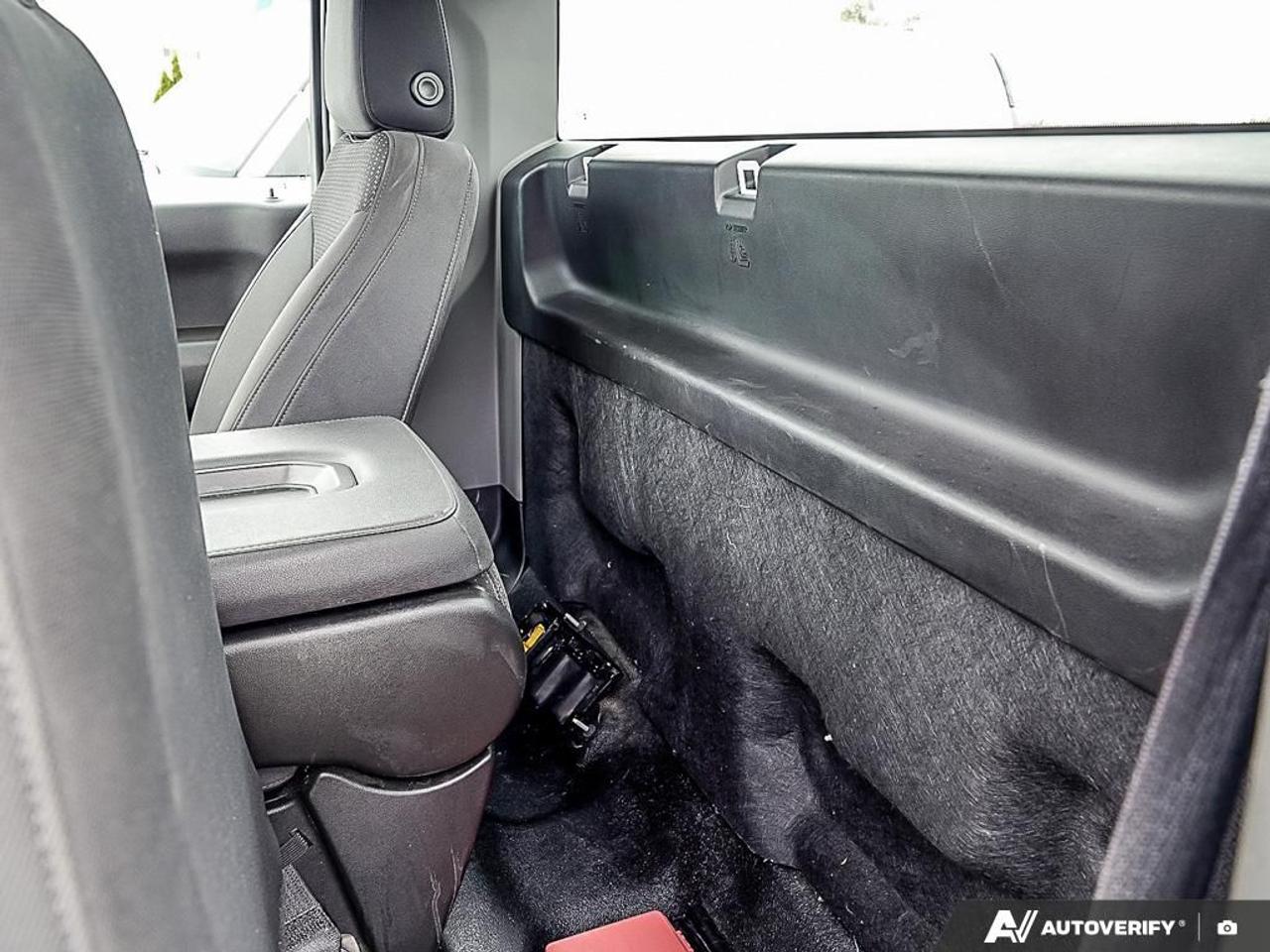 2023 Chevrolet Silverado 1500 Work Truck, LOW KM'S, LONG BOX, R/V CAM,PWR T/GATE Photo