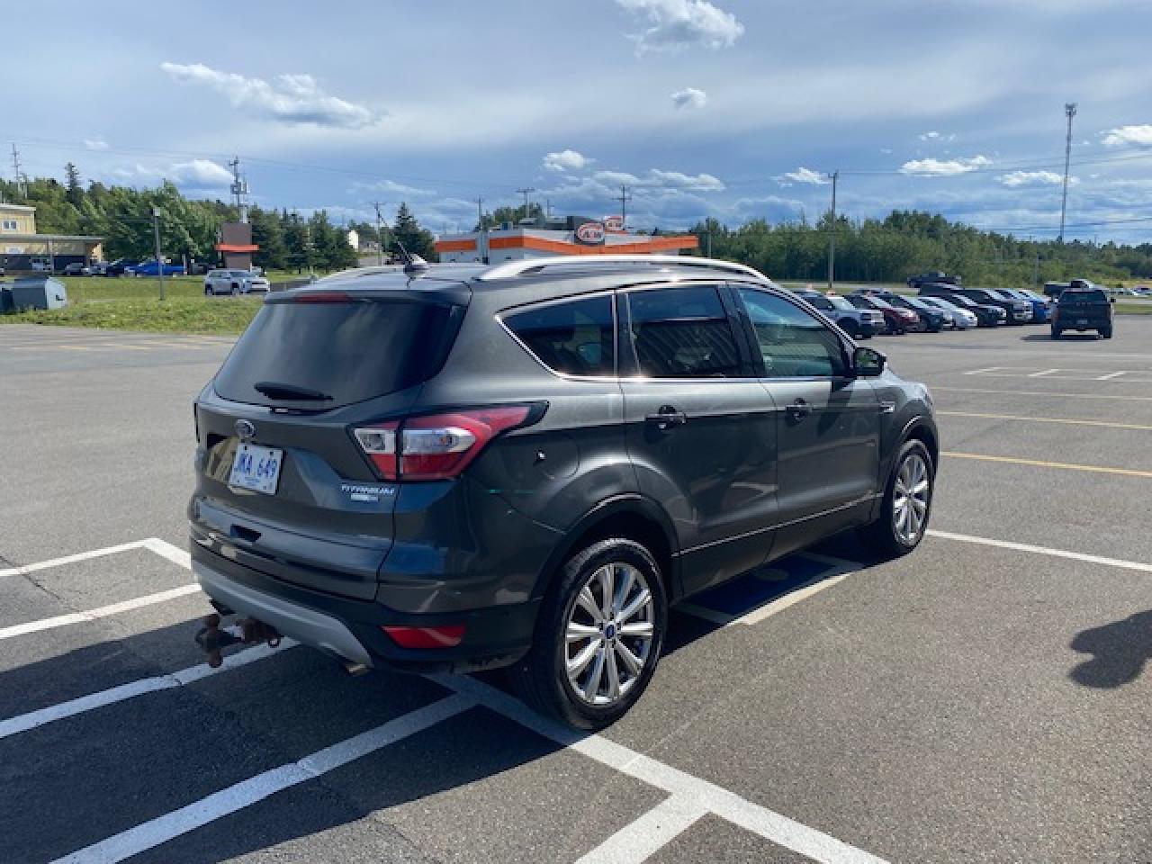 2018 Ford Escape Titanium - Photo #4