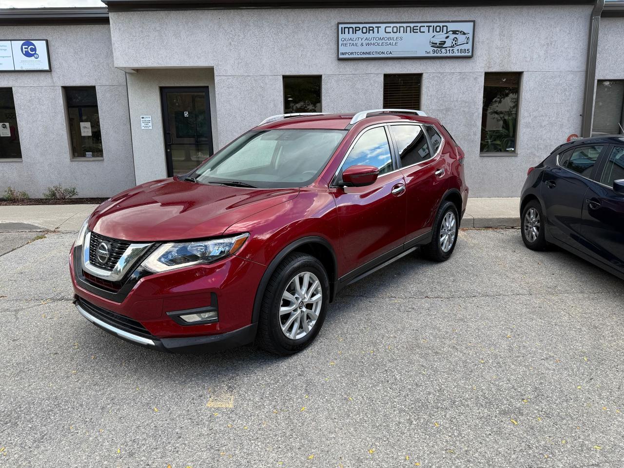 Used 2018 Nissan Rogue AWD SV..LOW KM's.BLUETOOTH..REAR VIEW..CERTIFIED ! for sale in Burlington, ON