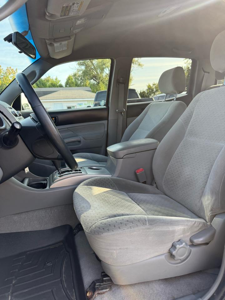 2008 Toyota Tacoma 4WD DoubleCab V6 Auto Photo15
