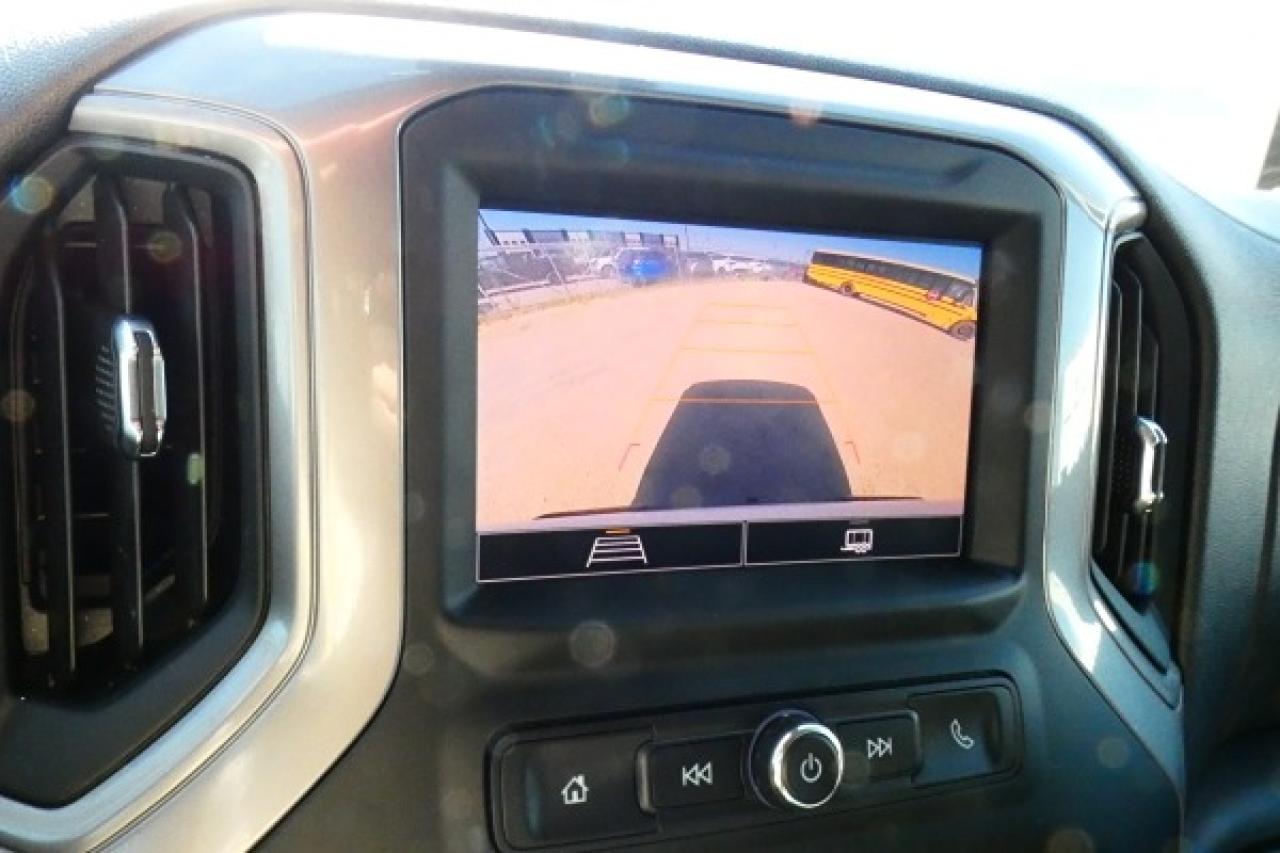 2022 Chevrolet Silverado 1500 Custom Trail Boss w/Poer cloth seats, BUC - Photo #13