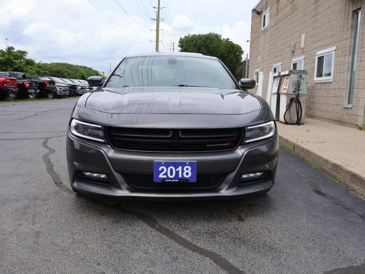 2018 Dodge Charger SXT PLUS CERTIFIED *DODGE MAINTAIN* CAMERA SUNROOF P.SENSORS BLUETOOTH CRUISE ALLOYS ALPINE AUDIO - Photo #2