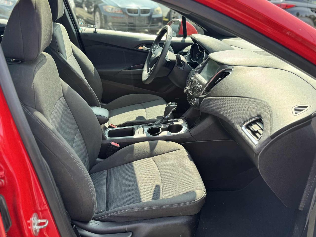 2018 Chevrolet Cruze 4dr Sdn 1.4L LT w/1SD - Photo #13