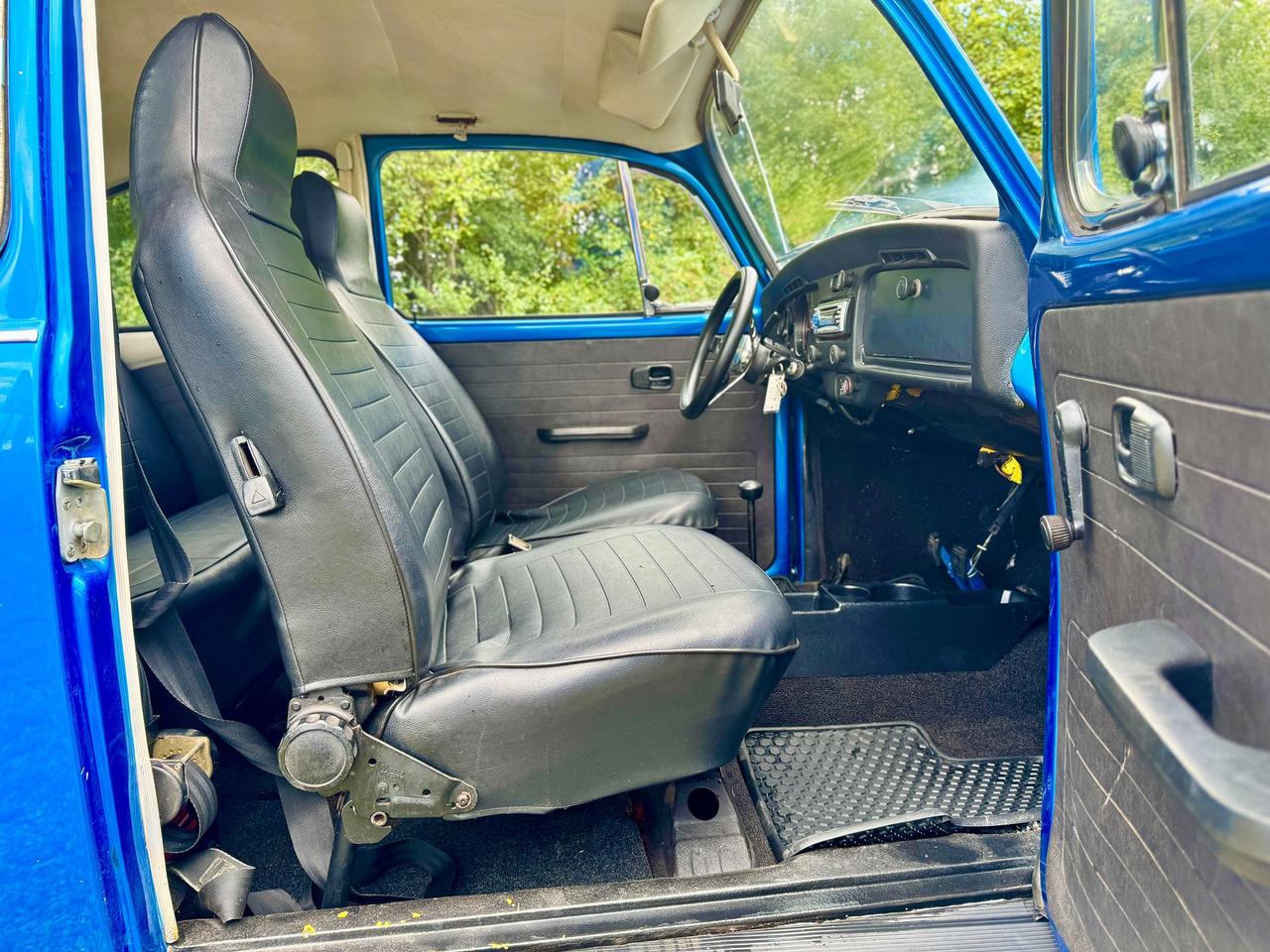 1976 Volkswagen Beetle Hatchback Photo