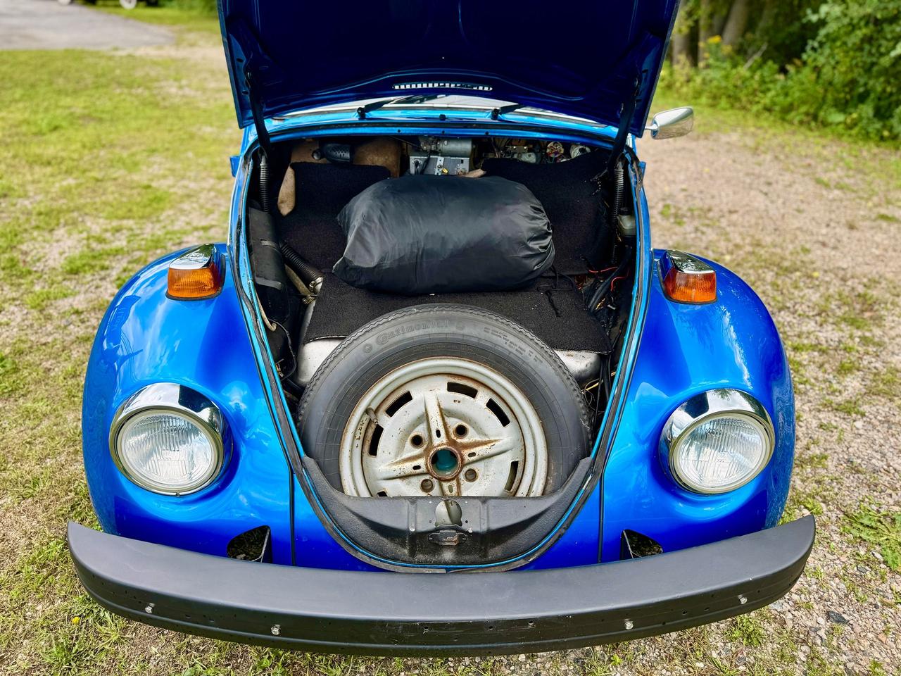 1976 Volkswagen Beetle Hatchback Photo