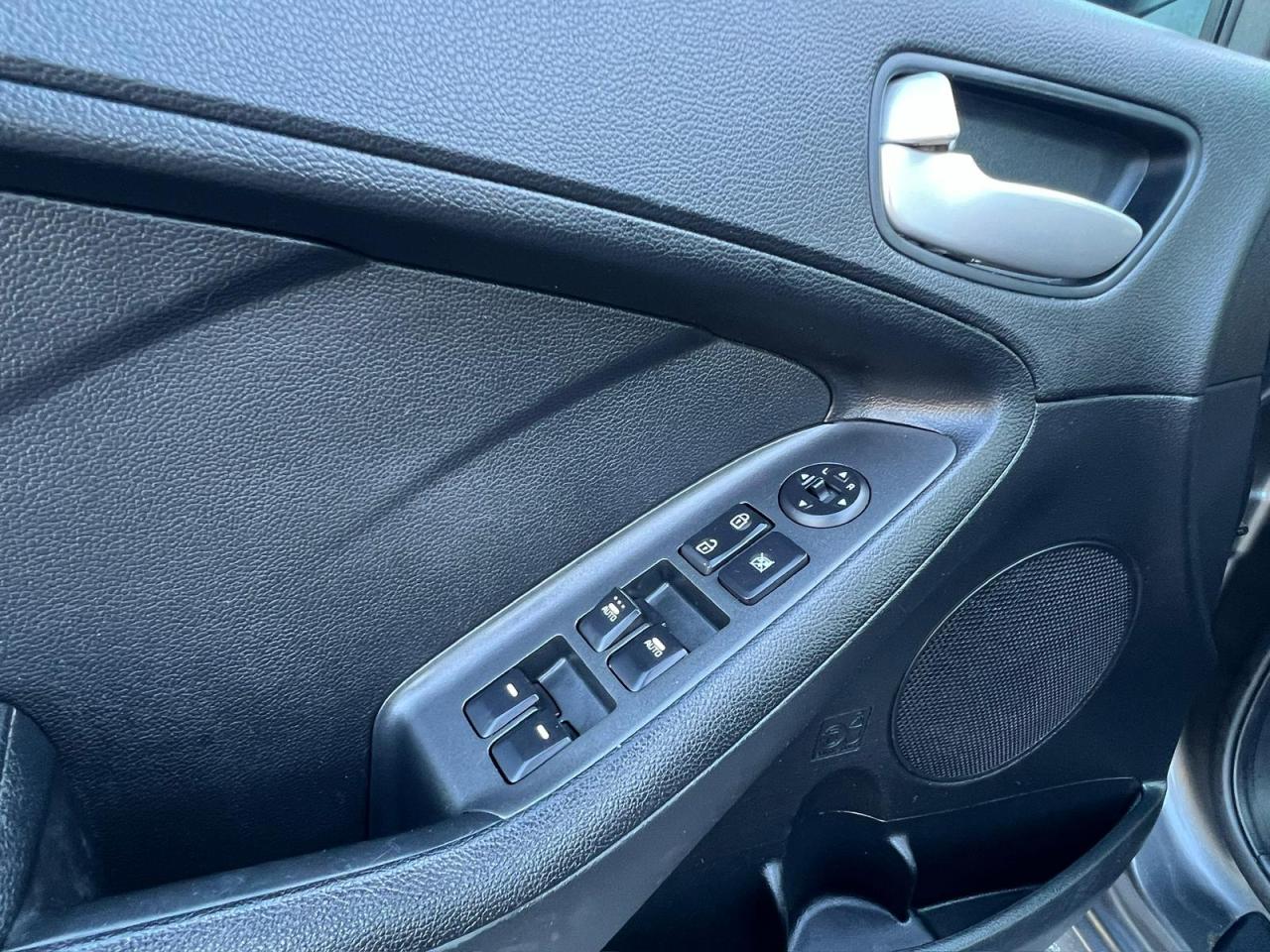 2014 Kia Forte LX - Photo #12