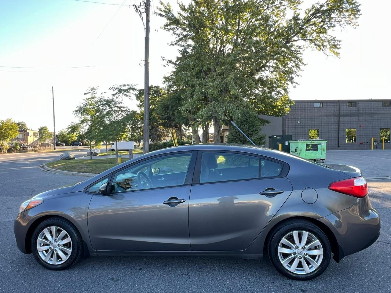 2014 Kia Forte LX - Photo #9