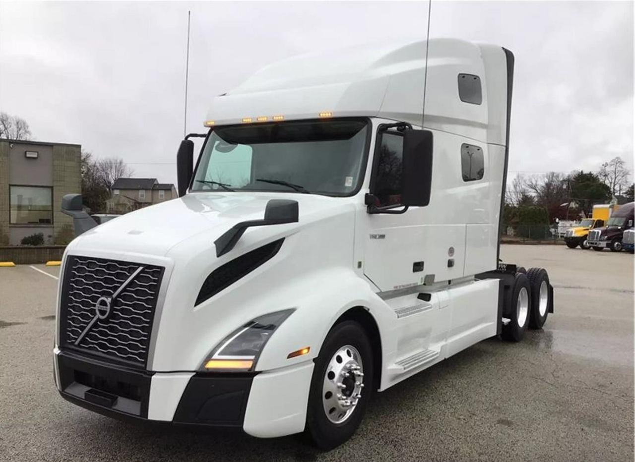 Used 2022 Volvo VNL 760 for sale in Vancouver, BC