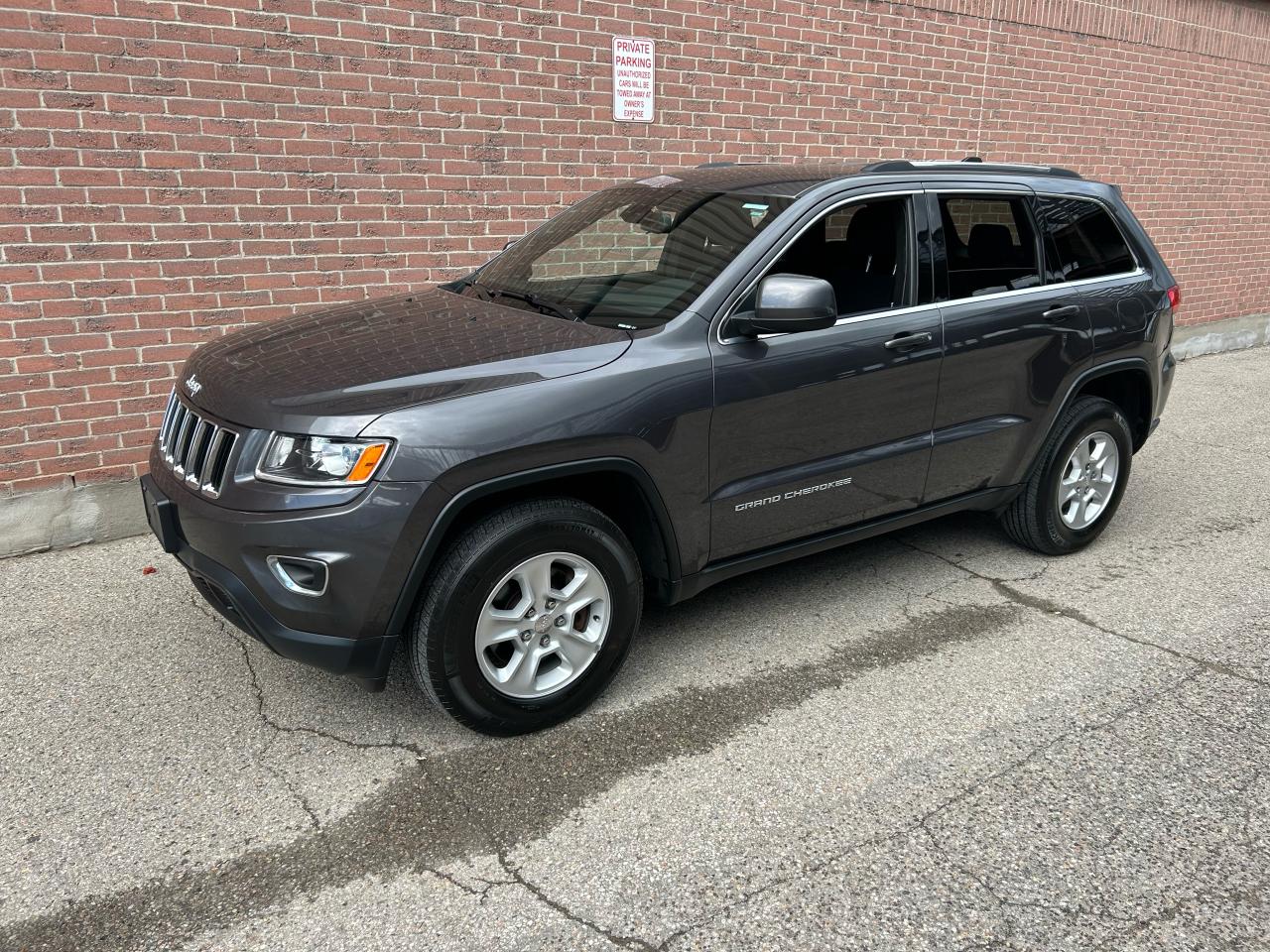 Used 2016 Jeep Grand Cherokee Laredo for sale in Ajax, ON