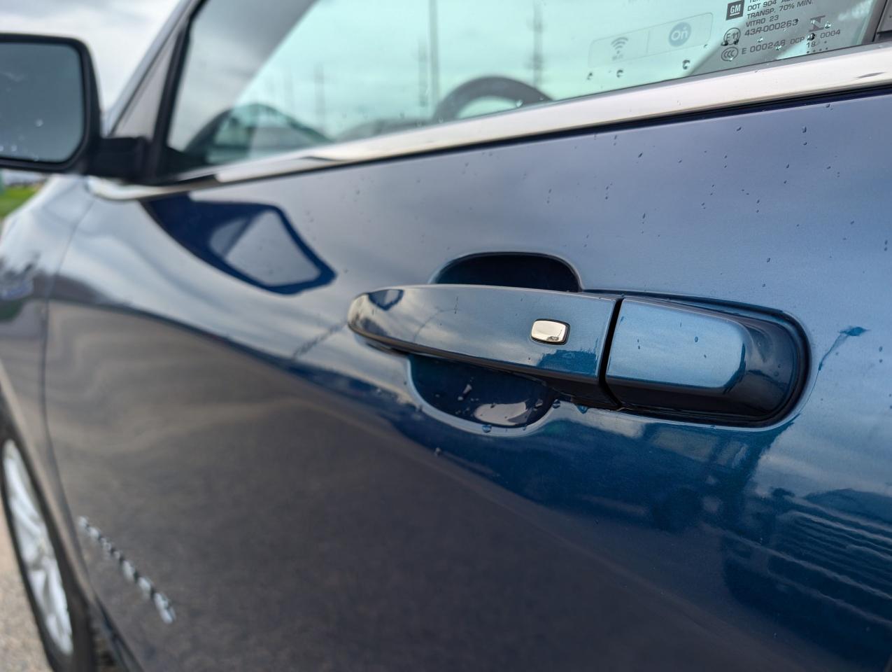 2019 Chevrolet Equinox LT | No Accidents | Apple CarPlay | Heated Seats - Photo #8