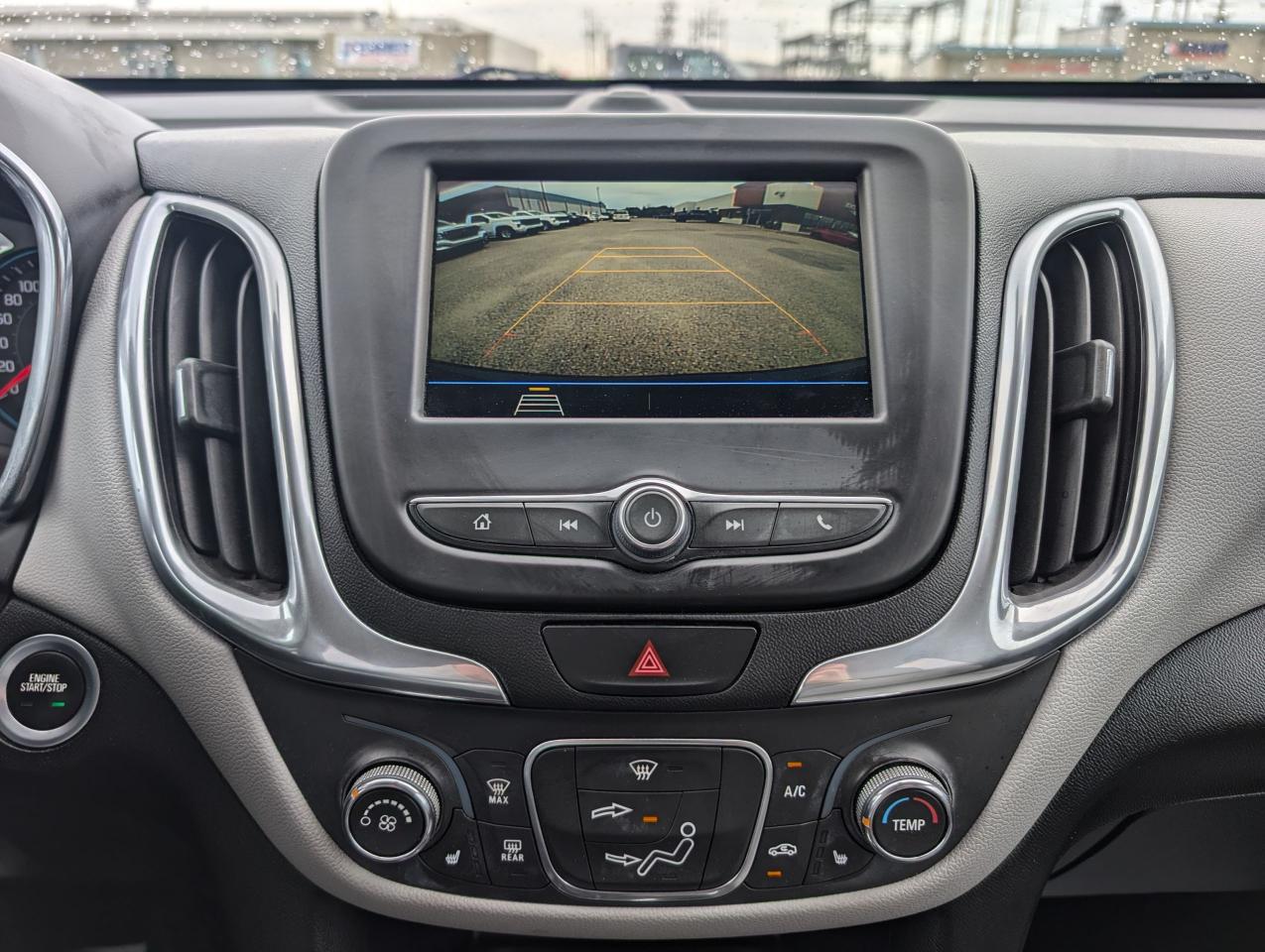 2019 Chevrolet Equinox LT | No Accidents | Apple CarPlay | Heated Seats - Photo #12