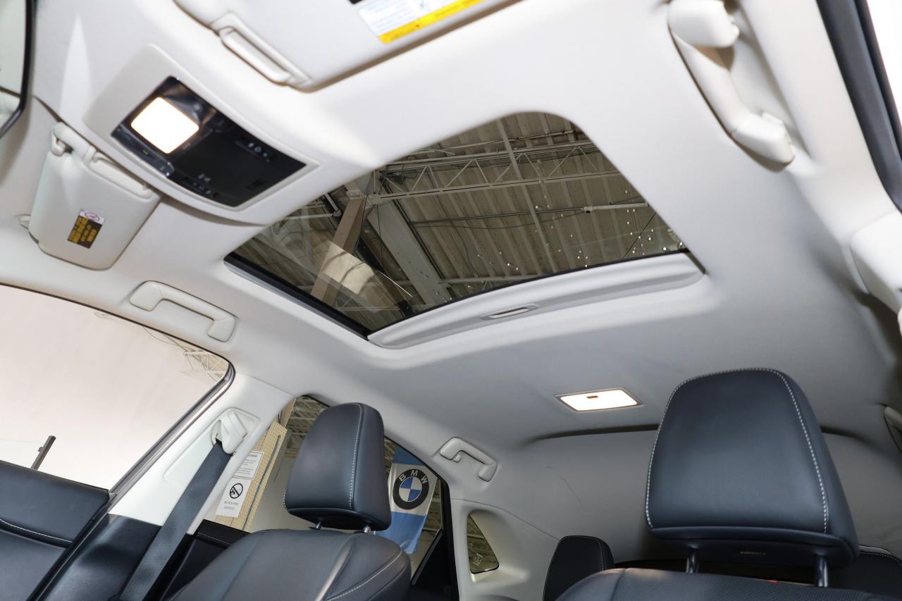 2017 Lexus NX NX300h AWD - SUNROOF|NAVI|CAMERA|BLINDSPOT - Photo #10