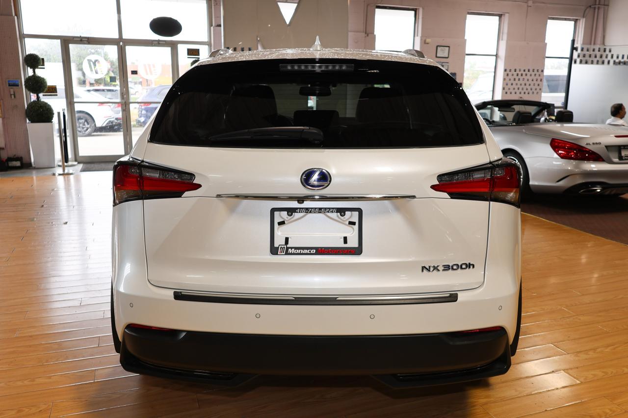 2017 Lexus NX NX300h AWD - SUNROOF|NAVI|CAMERA|BLINDSPOT Photo4